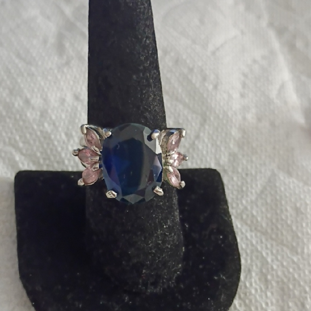 Vintage Sterling Silver Blue And Pink Sapphire Ring Size 8 🤗⭐